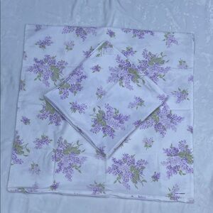 NWT RACHEL ASHWELL SHABBY CHIC PAIR OF 26x26 INCH EURO LILAC WHITE LAVENDER💜